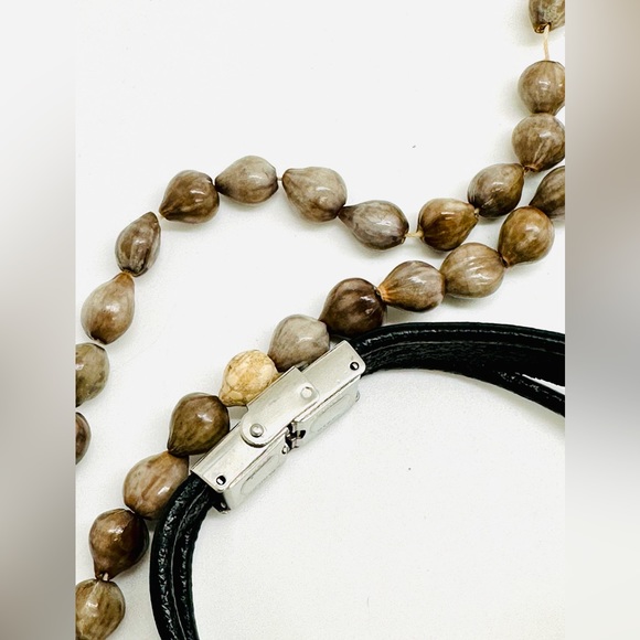 Shark Tooth Jewelry Lot - Picture 10 of 12